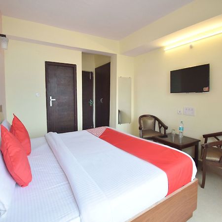 Oyo 8439 Hotel Howard Shimla Eksteriør bilde