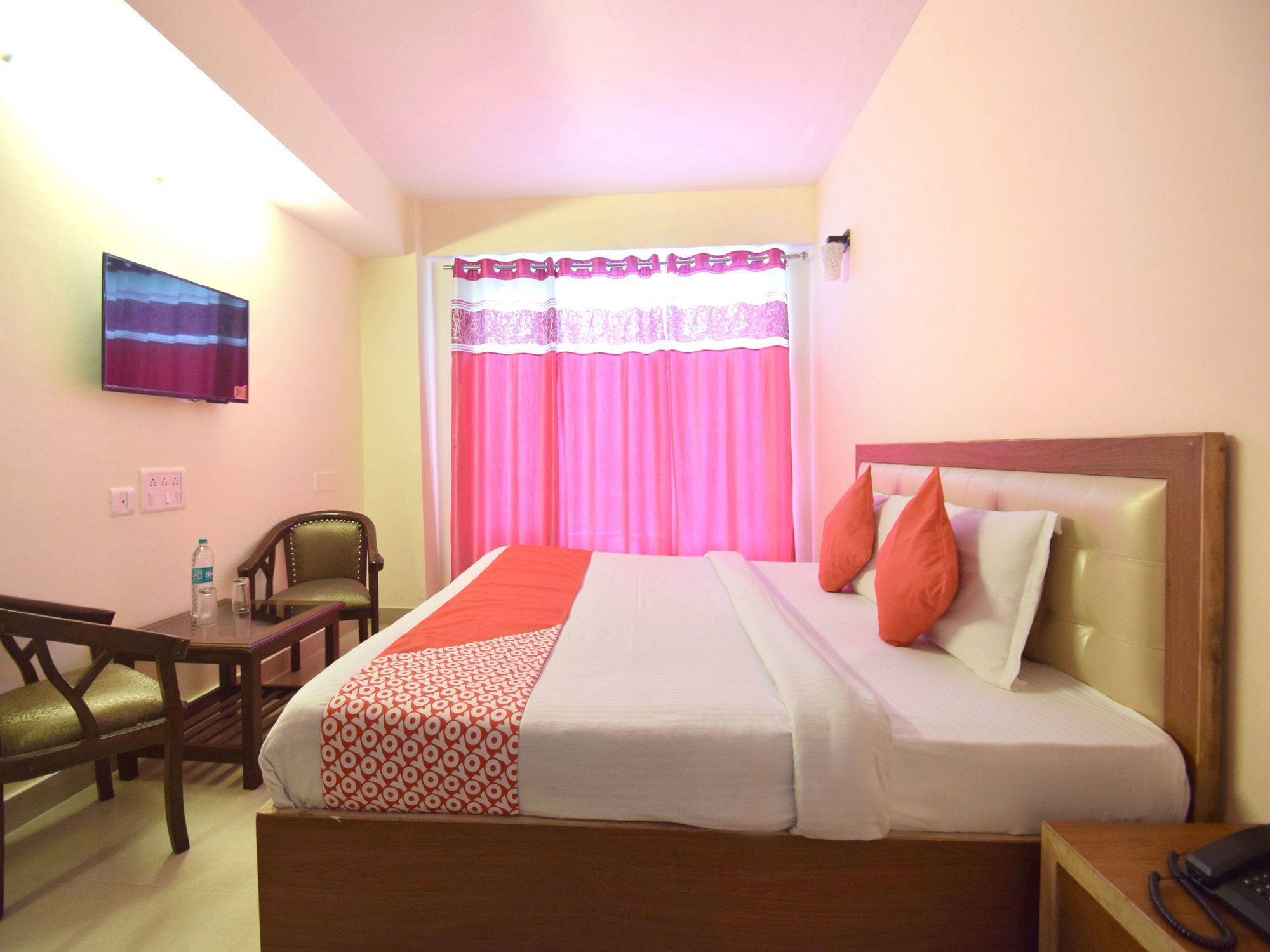 Oyo 8439 Hotel Howard Shimla Eksteriør bilde